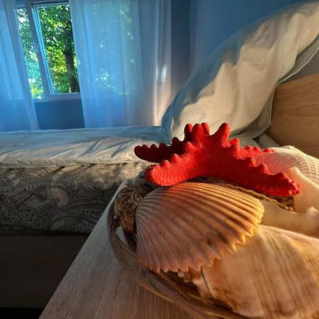 Petya's Two Bedroom Near The Sea Garden. Апартамент *
